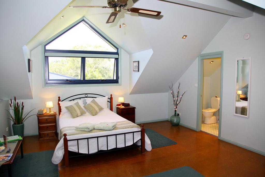Salamander Bay Bed And Breakfast Exterior foto